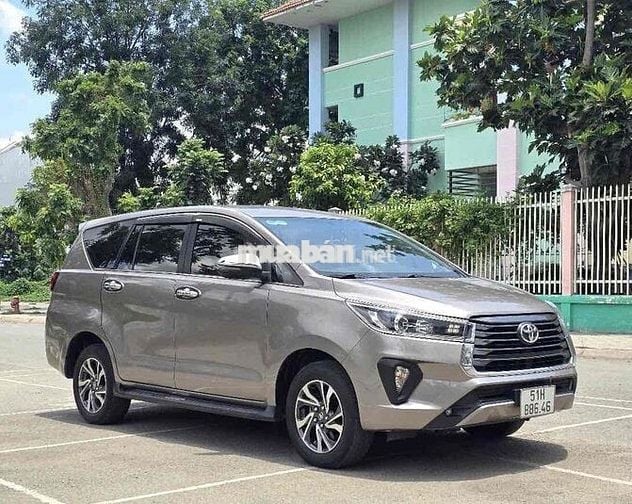 Toyota Innova 2.0G 2021 - 57000km