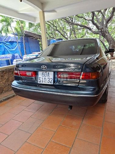Bán xe TOYOTA CAMRY XLi 2.2 -Nhập Nhật Bản