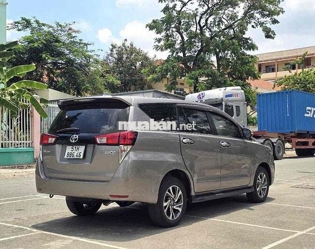 Toyota Innova 2.0G 2021 - 57000km