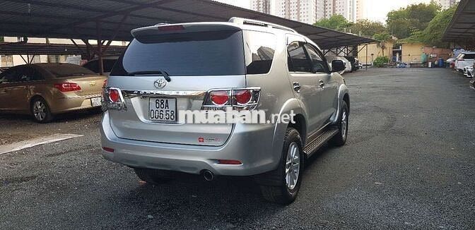 Toyota Fortuner 2012 máy dầu - 128000 km