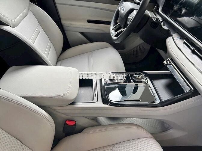 Ford Territory 2025 Giảm 100% trước bạ + phụ kiện