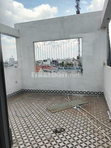 Nhà mặt tiền 4,5 x 13 đúc 1 lững 2 lầu sân thượng thống nhất phường 15
