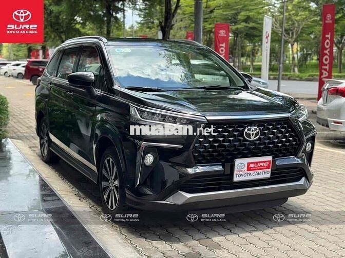 Veloz Cross 2023 - lướt 10.000 km. Vay 75% 6 năm