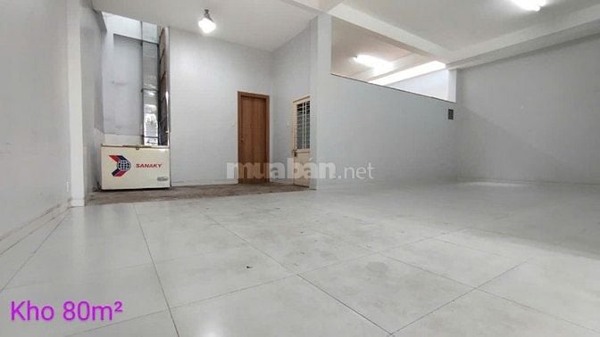 Tầng trệt 10mx20m cho thuê làm văn phòng 