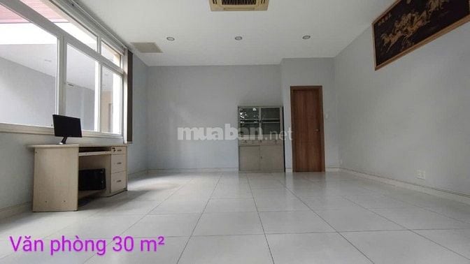 Tầng trệt 10mx20m cho thuê làm văn phòng 