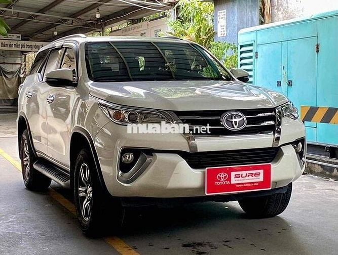 Toyota Fortuner 2019 2.7V máy xăng - 51438 km