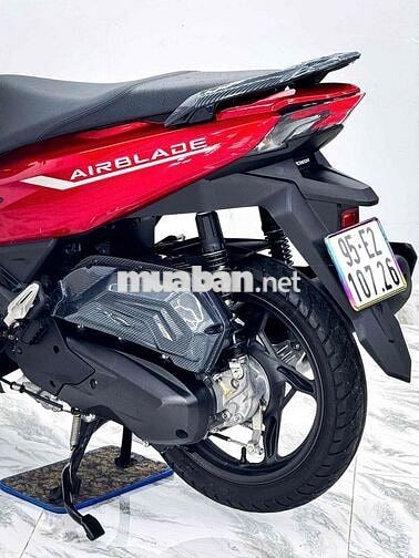 Ab 125 2024 bst 9chủ lướt 700km nợ xấu trả 50% ạ