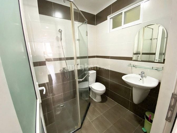 Chung cư Saigon Air, Bạch Đằng, TB: 96m2, 2p ngủ, NT mới, 16tr/thang