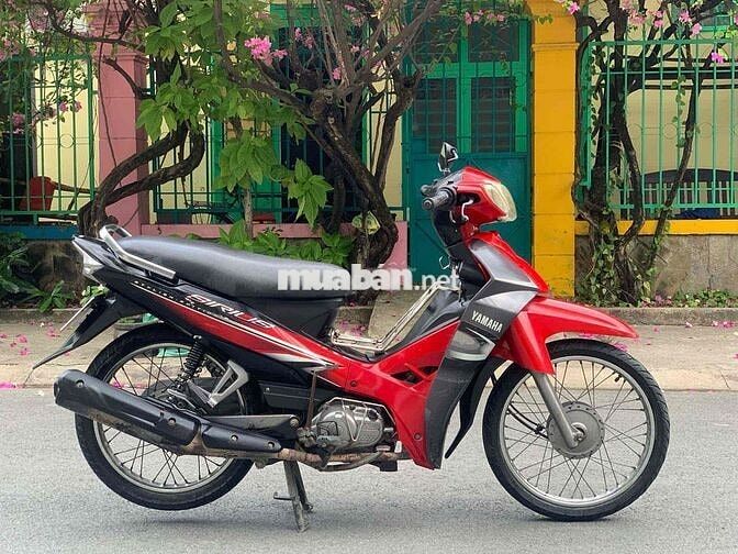 Xe yamaha sỉius 2015 Fi bạnh mâm len ken mới 95 %