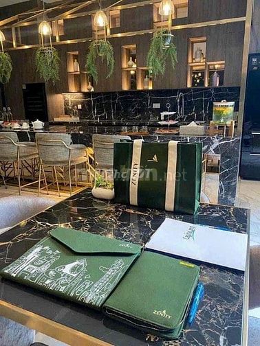 Bàu Cát 2, Lô M,B căn góc  Ni Sư Huỳnh Liên, Tân Bình. 70m2,3,2 tỷ.