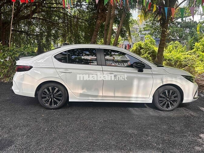 Honda City 2025 RS 1.5 AT - 140 km siêu siêu lướt