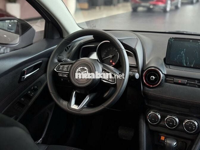 Mazda 2 2024 Sport Luxury