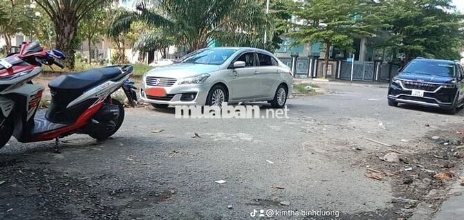Suzuki Ciaz 2019 1.4 AT - 200000 km