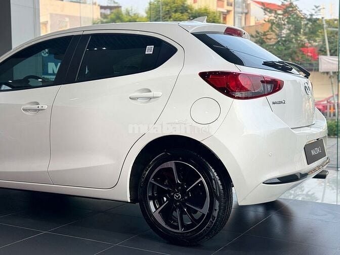 Mazda 2 2024 Sport Luxury