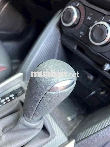 Mazda 2 2024 1.5 AT - 4000 km