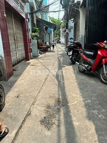Chính chủ cần bán nhà hẻm xe hơi,7t6 thương lượng