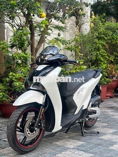 Bán xe SH125 đời 2017  hàng bỏ mẫu