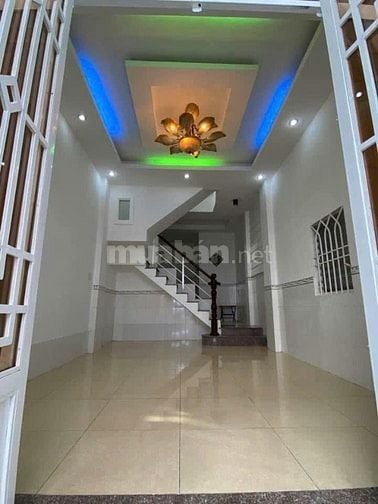Cho thuê nhà hẻm xe tải đường Nguyễn Văn Công 
