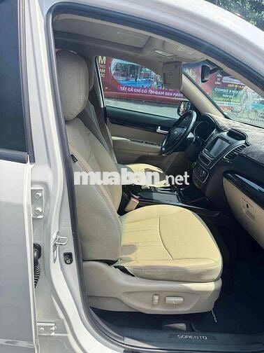 Kia Sorento 2.2 DATH màu trắng 2016