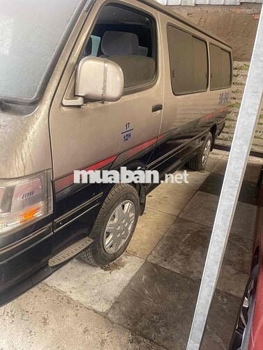 Toyota Hiace 2004 16 chỗ - 200000 km