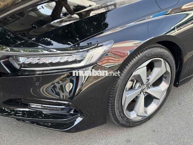 Honda Accord Sensing 1.5 Turbo màu đen 2022