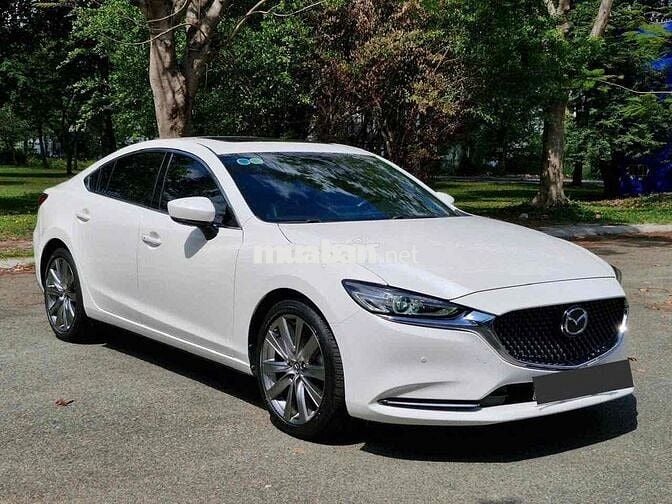 Mazda 6 Signature Premium 2.5 AT 2021 - 61000 km