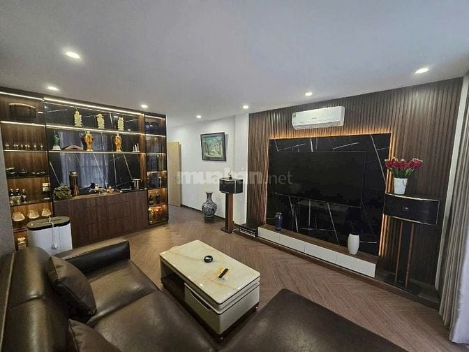7 TẦNG THANG MÁY - PHỐ LÁNG HẠ - GARA - 50M2 x 7 TẦNG - CHỈ 17,2 TỶ
