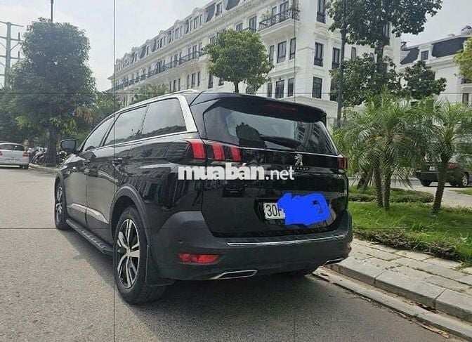 Peugeot 5008 2018 1.6L Turbo - 17500 km