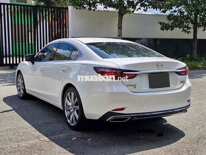 Mazda 6 Signature Premium 2.5 AT 2021 - 61000 km