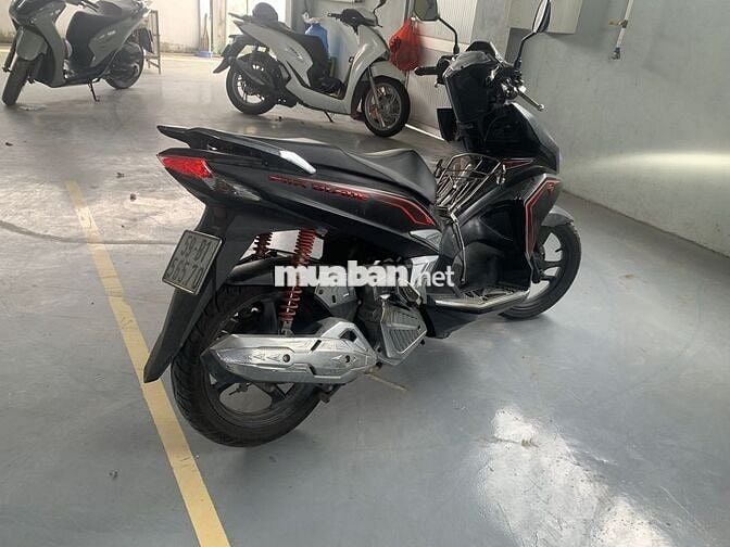 Xe Airblade đen nhám bản đặc biệt, khoá smartkey