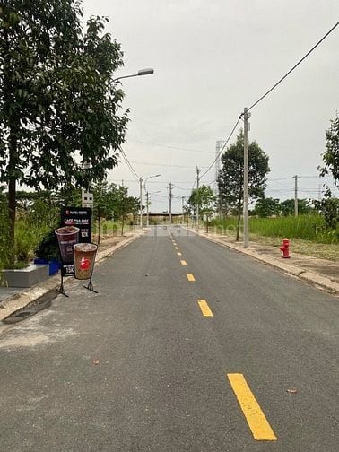 Bán nhà Lê Văn Lương. 9.3 x 13m, DTSD 350m. 1 trệt, 2 lầu, đường 12m