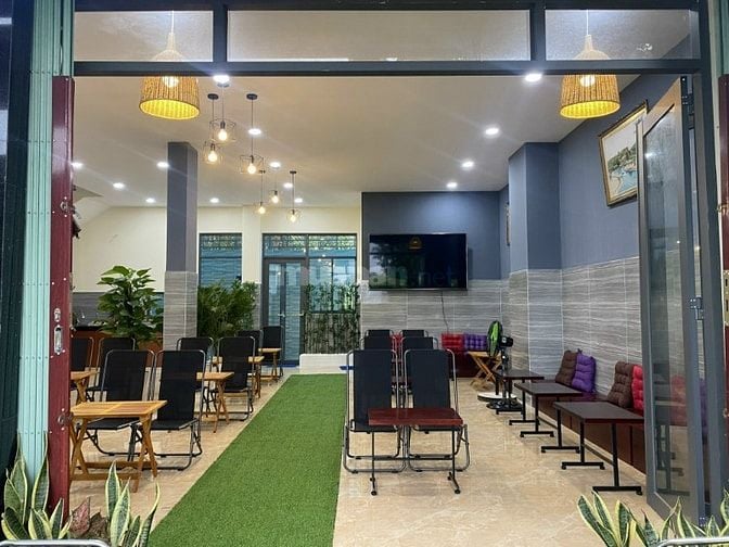 Bán nhà Lê Văn Lương. 9.3 x 13m, DTSD 350m. 1 trệt, 2 lầu, đường 12m