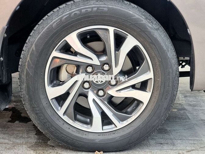 Toyota Innova 2021 E 2.0 MT - 16000 km, ht góp