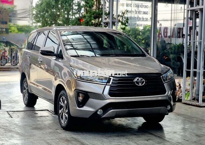 Toyota Innova 2021 E 2.0 MT - 16000 km, ht góp