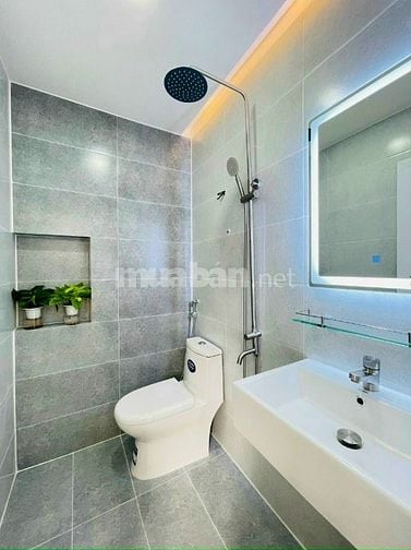 Bán nhà mới 1005, Vào ở liền, Tỉnh Lộ 10, quận Bình Tân