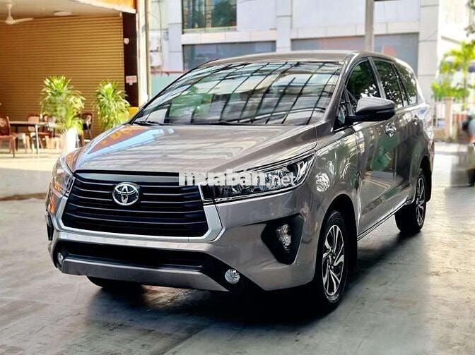 Toyota Innova 2021 E 2.0 MT - 16000 km, ht góp