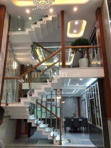 Bán nhà 2 tiền sát chung cư hiệp thành city