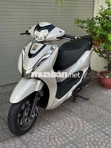 Lead 125 4val 2023 lên kiểng đẹp