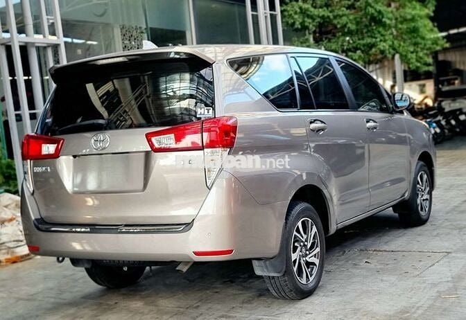 Toyota Innova 2021 E 2.0 MT - 16000 km, ht góp