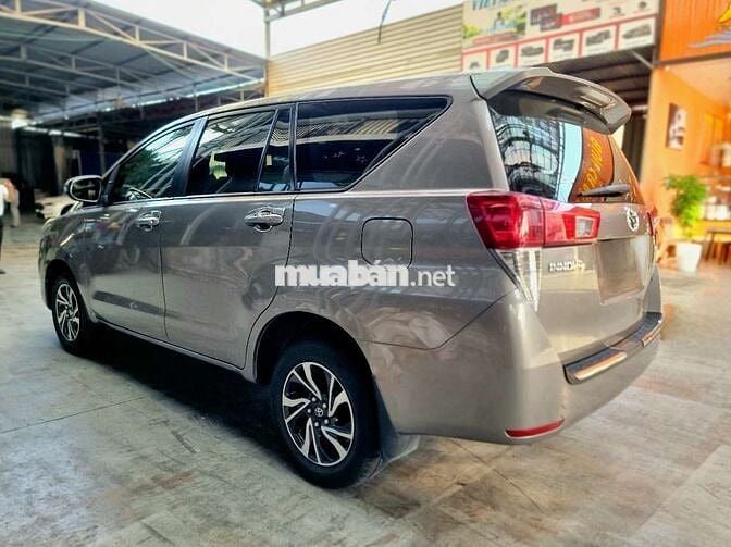 Toyota Innova 2021 E 2.0 MT - 16000 km, ht góp