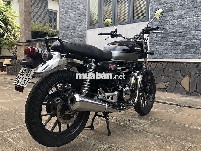 Honda CB350 H'ness màu đen 2022