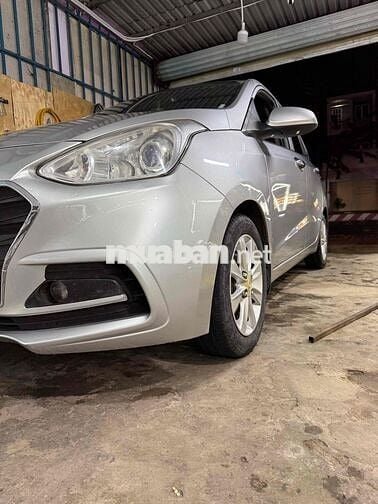 Hyundai Grand i10 2018 Sedan 1.2 Base - 12345 km