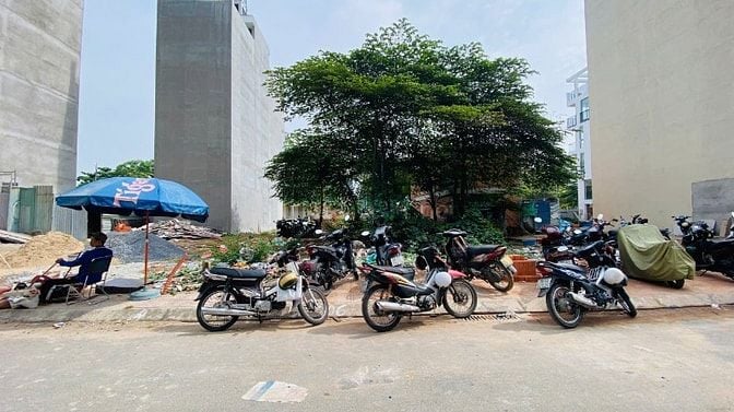 Bán đất An Khánh mặt đường Bạch Đông Ôn khu 1.8ha gần chợ (69m2) 21 tỷ