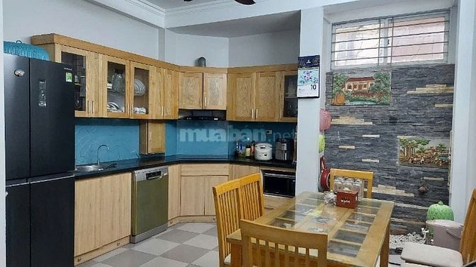 Bán Nhà Chính Chủ 85/16 Xuân Thủy Cầu Giấy 52M2 MT4.2M Giá 12.9 Tỷ TL