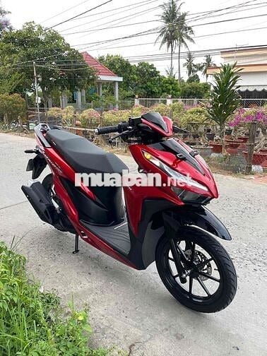 Cần bán vario 150 dọn kiển máy zin êm ru