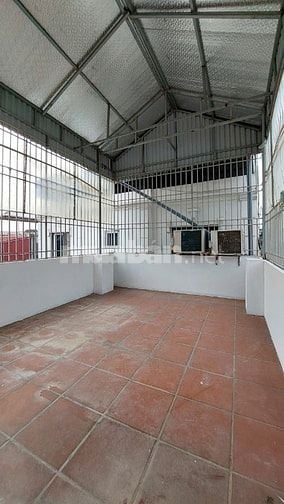 Cho thuê nhà mặt Phố Nguyễn Viết Xuân kinh doanh tốt - Hà Đông - 