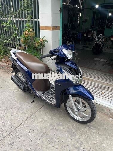 Cần bán xe vision zin đẹp keng