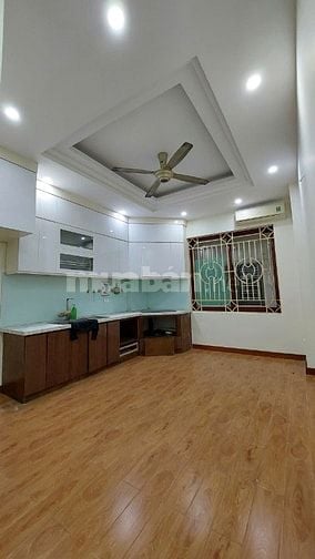 Cho thuê nhà mặt Phố Nguyễn Viết Xuân kinh doanh tốt - Hà Đông - 