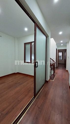 Cho thuê nhà mặt Phố Nguyễn Viết Xuân kinh doanh tốt - Hà Đông - 