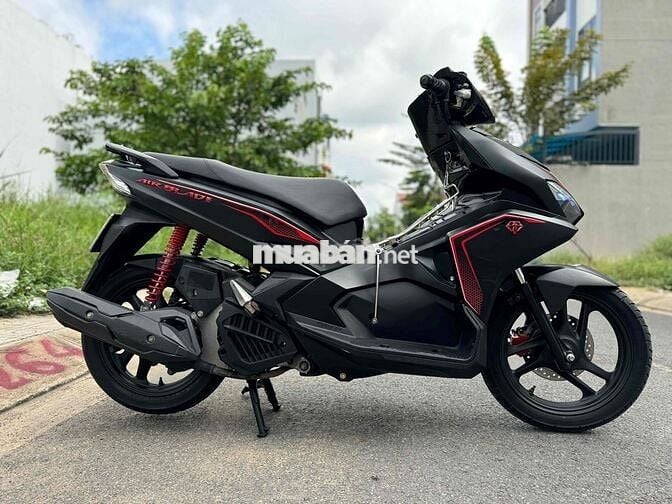 AIR BLADE 2017 ĐEN NHÁM ĐẸP, CHÍNH CHỦ KÝ GIẤY